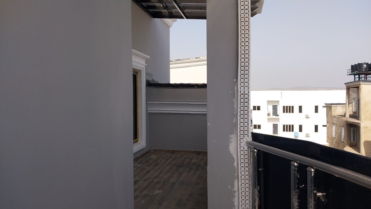 4 Bedroom Duplex in Mabushi Abuja for Sale - Image 4