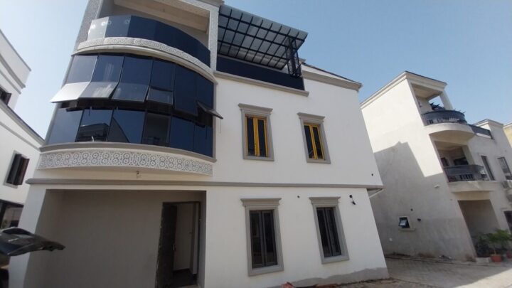 4 Bedroom Duplex in Mabushi Abuja for Sale