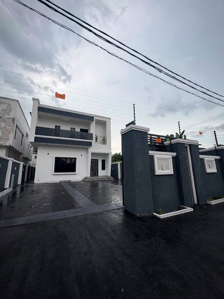 4 BED 45 BATH BQ 175MTASTEFULLY BUILT 4 BEDROOM DETACHED DUPLEX wt BQ FOR SALELocation optimized 768x1023