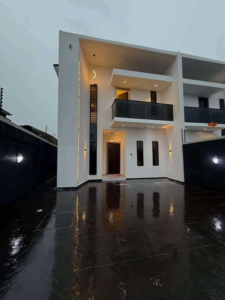 4bedroom contemporary duplex wt cinemaalexa enabledswimming pool for sale location woji porth 4 optimized 768x1024