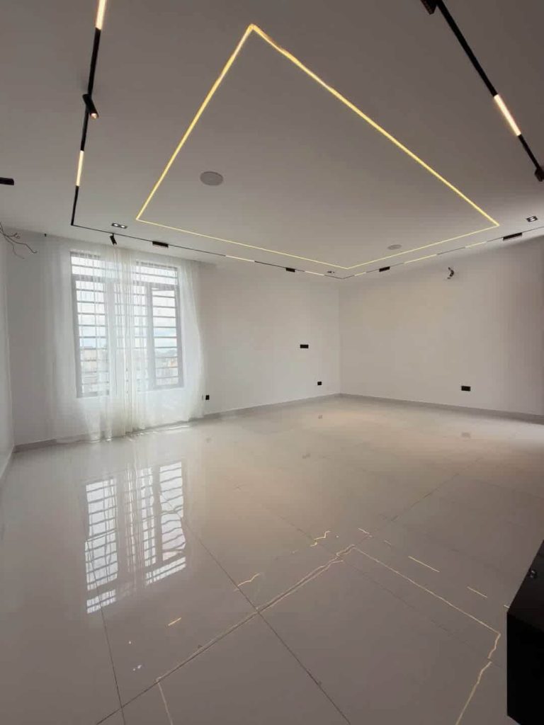 New Listing | iPropty 5 BED FULLY SMART HOME WITH SWIMMING POOL CINEMA ROOFTOP TERRACE AND A BQ FOR SALE LOCATI 1 optimized 768x1024