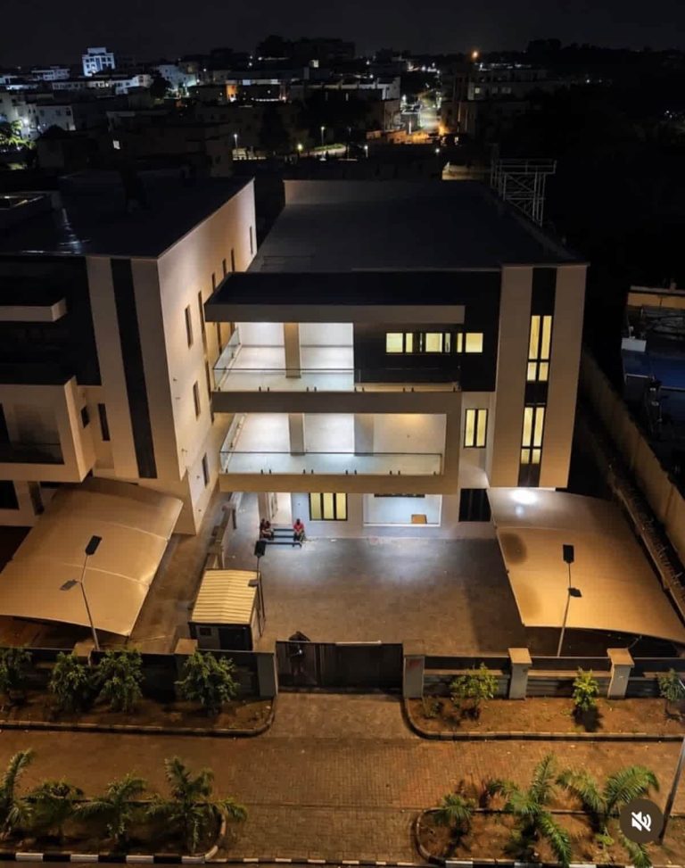 FOR SALE 6 BEDROOM FULLY DETACHED SMART DUPLEX 1 ROOM BQA beautifully designed 6 bedroom ful optimized 768x973