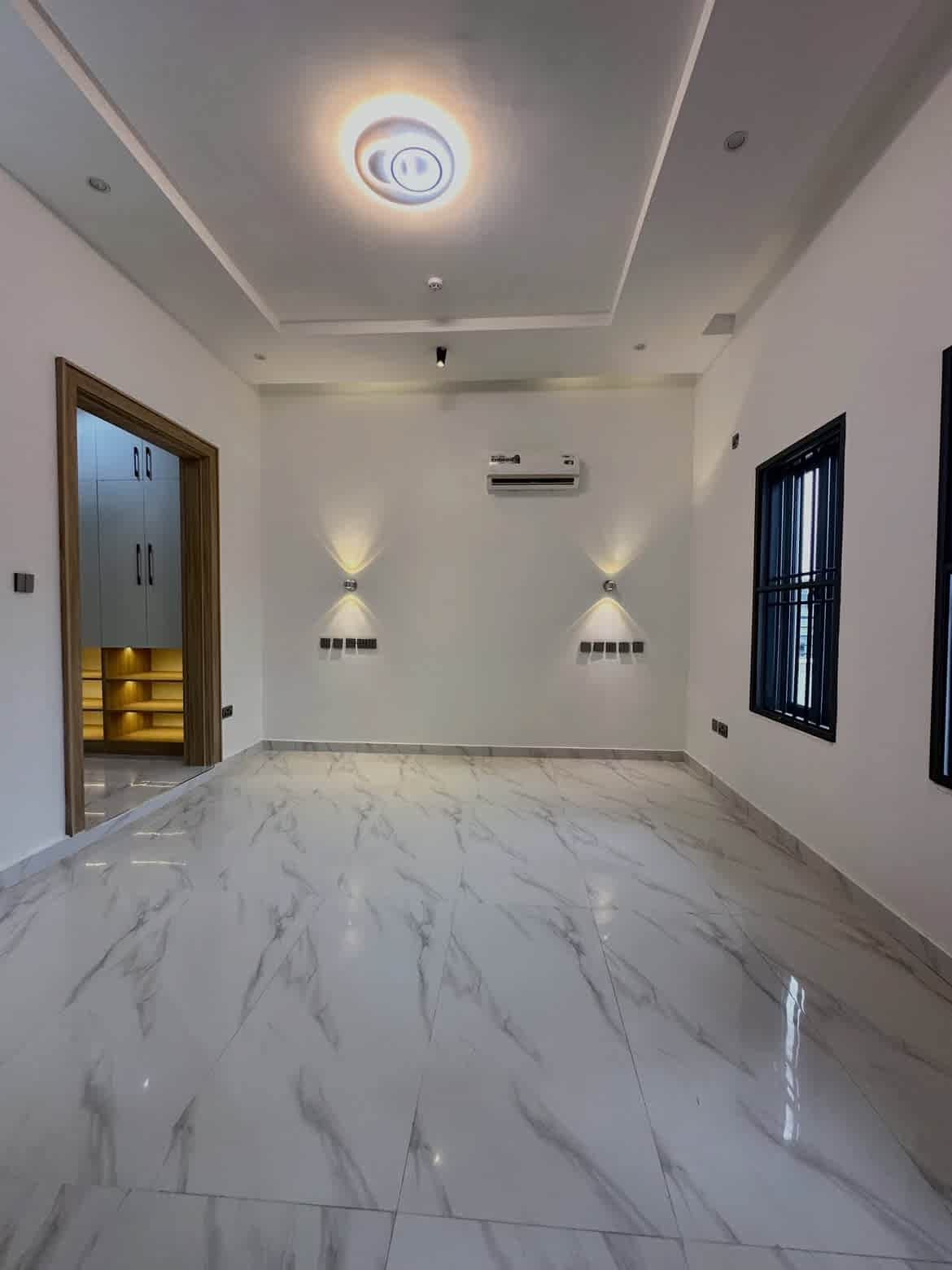 New 4 Bedroom Detached Duplex with Rooftop Balcony in Jahi Abuja | iPropty FOR SALENew 4 Bedroom Detached Duplex 3 Living RoomsAll rooms are en suite with guest toilet 3 optimized