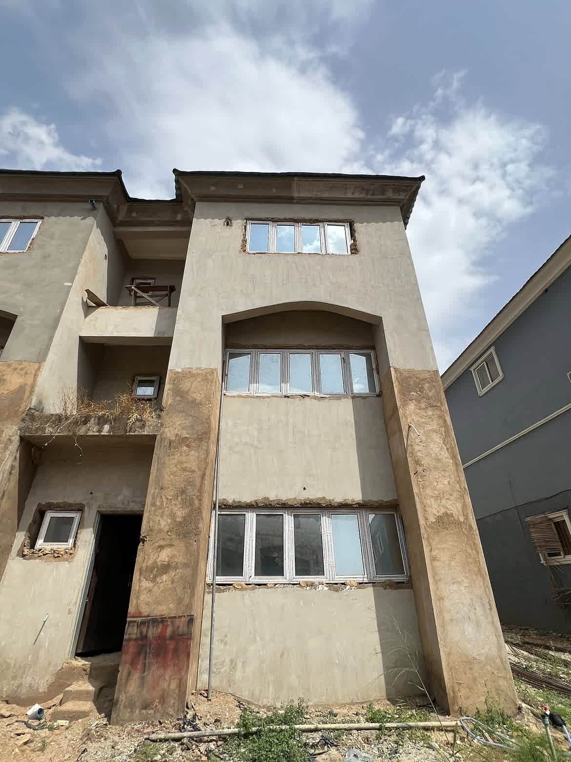 5-Bedroom Duplex for Sale in Apo Resettlement, Abuja | iPropty For Sale Deal Alert3 Bedroom Terrace Duplex 1 Room BQLOCATION Idu Abuja Tarred roadPr 2 optimized