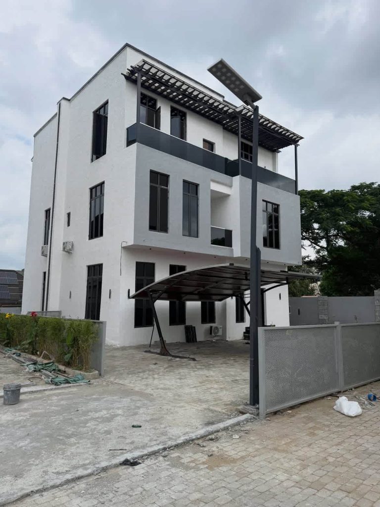 New listing FOR SALE 5 BEDROOM LUXURY RESIDENCE 2ROOM BASEMENT ASOKOROLocation Asokoro optimized 768x1024