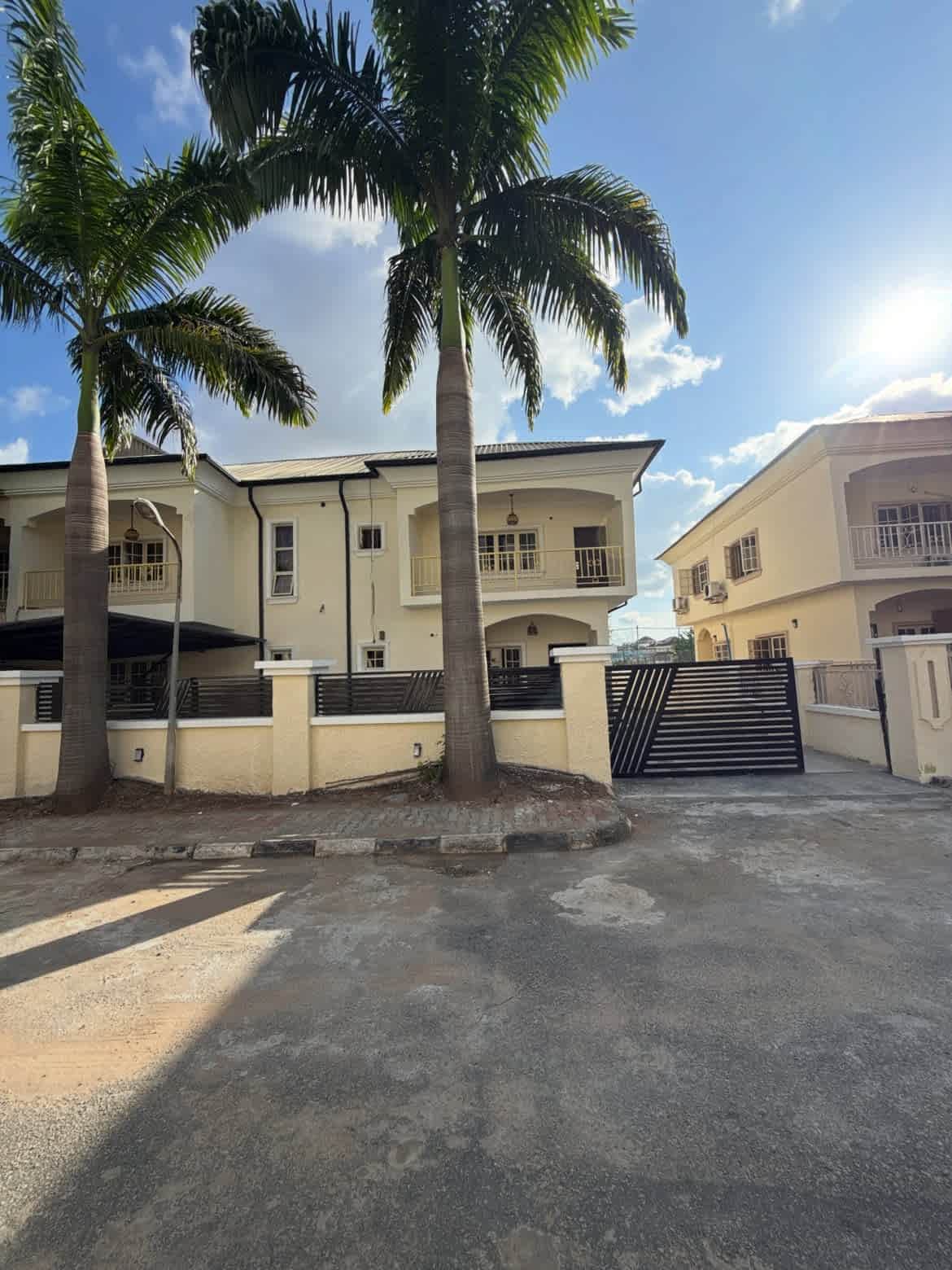for sale4 bedroom semi detached duplex 1 room bqlocation wuye abujaprice 470m nairafeatures 3 optimized
